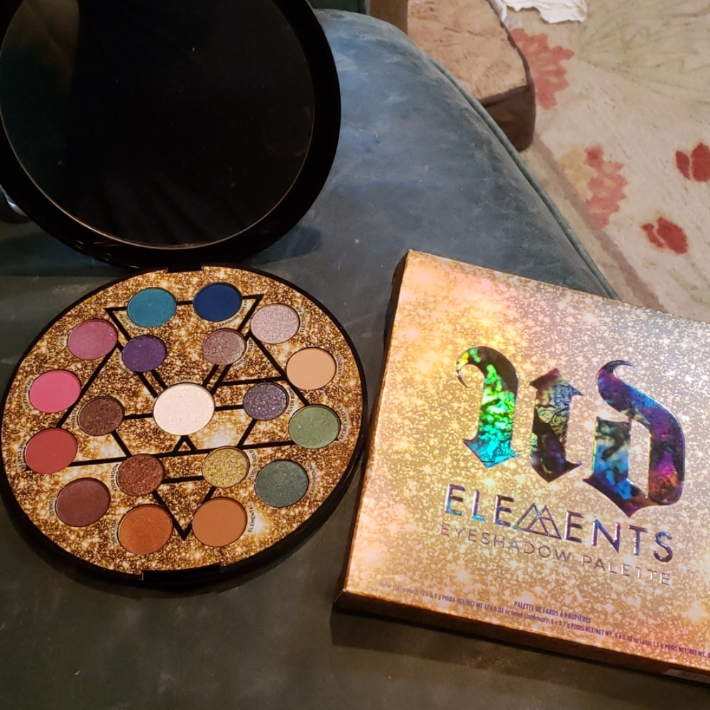 Urban Decay elements limited edition eyeshadow pal